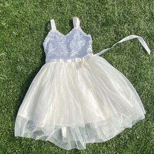Girls white special occasion dress size 6x